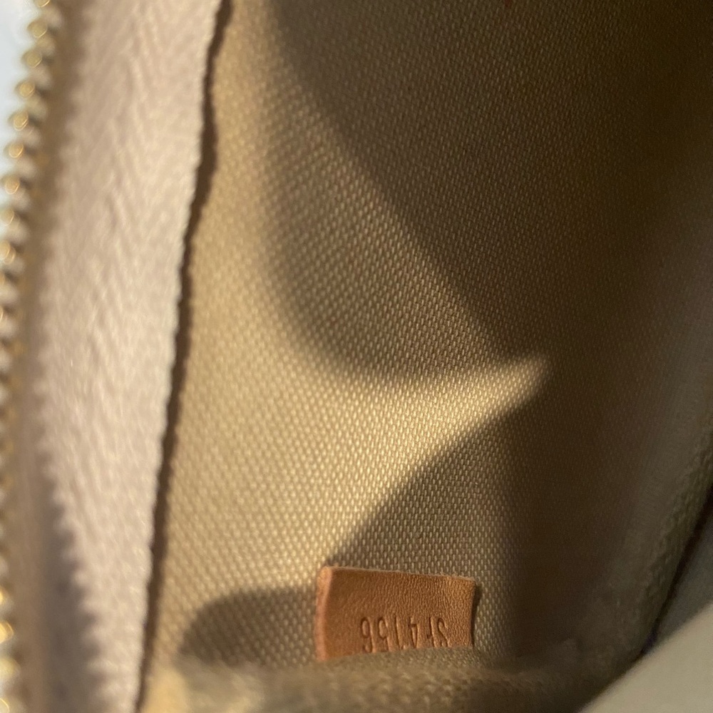 COPY - COPY - 100% Authentic Louis Vuitton clutch